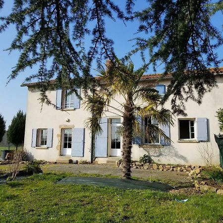Villa Le Beugnon à La Pommeraie-sur-Sèvre Extérieur photo