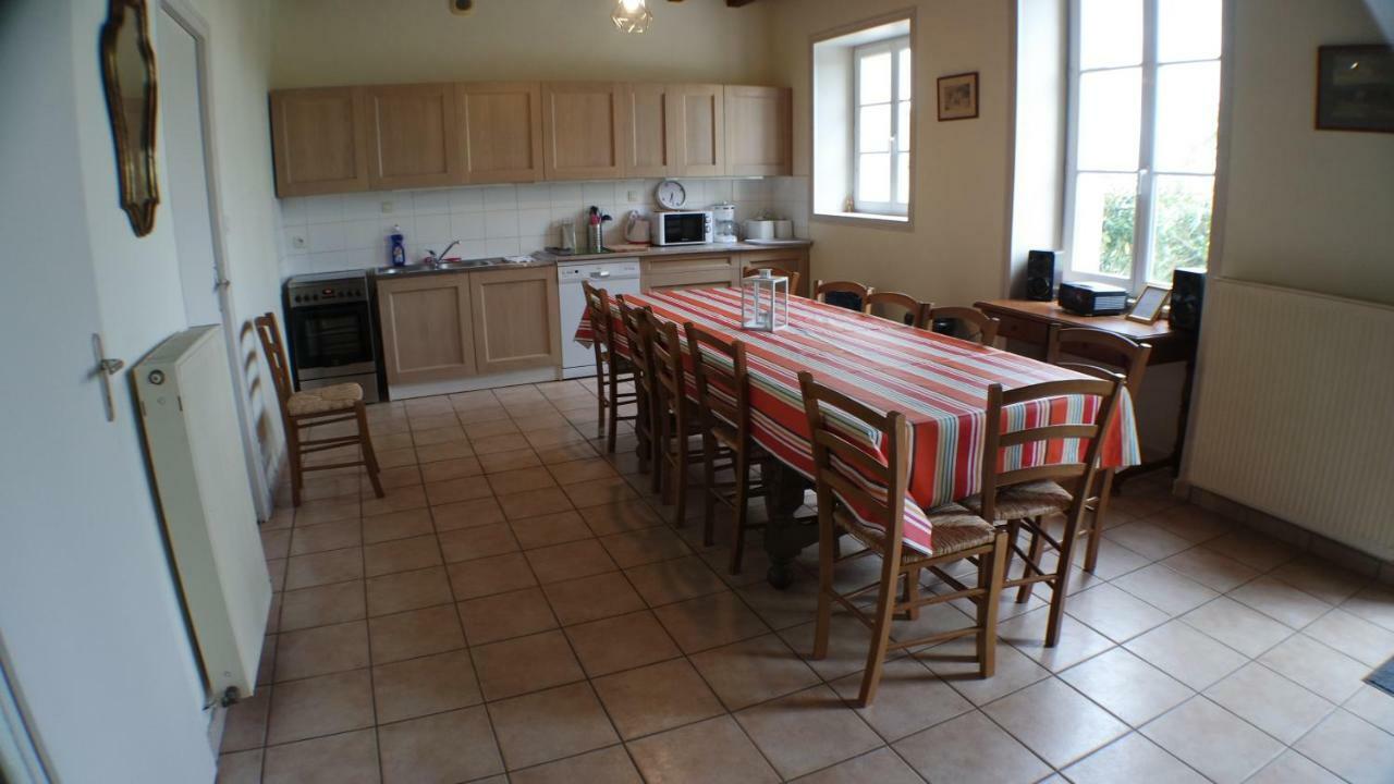 Villa Le Beugnon à La Pommeraie-sur-Sèvre Extérieur photo